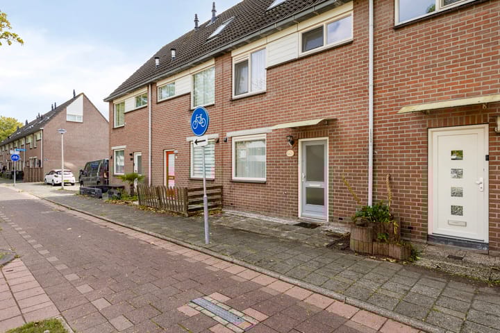 Foto van woning Vogelenzanglaan 23, Spijkenisse