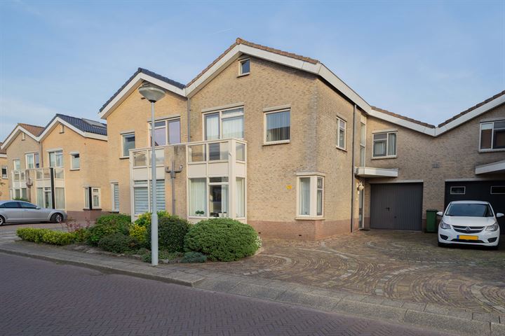 Vogelkers 70 in Heemskerk