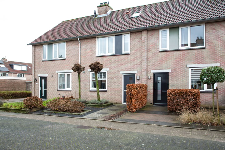 Vogelkersstraat 15 in Lichtenvoorde