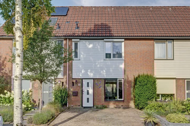 Vogelzang 10 in Elst