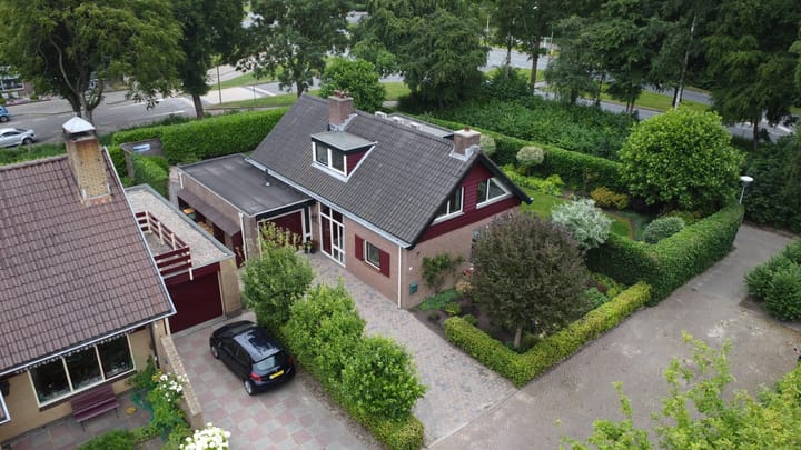 Photo of property Volendamstraat 52, Emmeloord