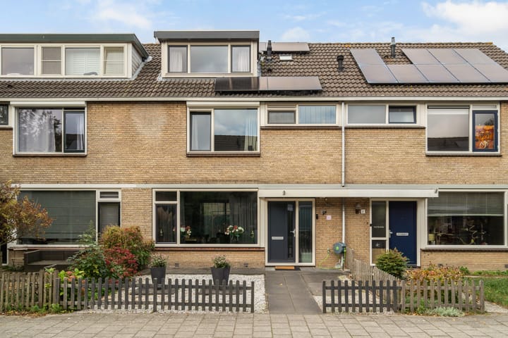 Volkerak 4 in Alphen aan den Rijn