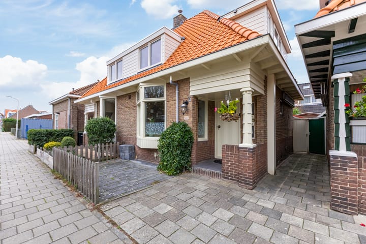 Voltastraat 10 in Wormerveer