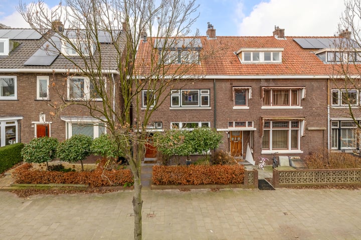 Vondellaan 5 in Schiedam