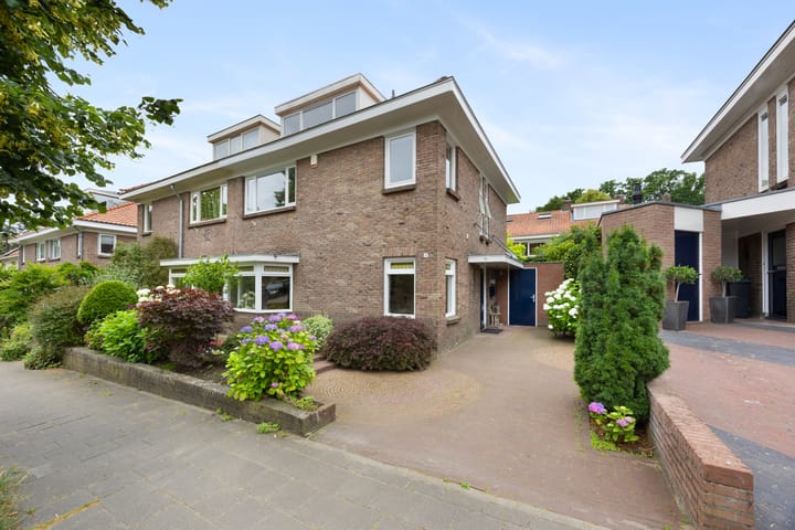 Vondellaan 7 in Arnhem