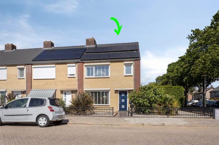 Photo of property Vondellaan 97, Roosendaal