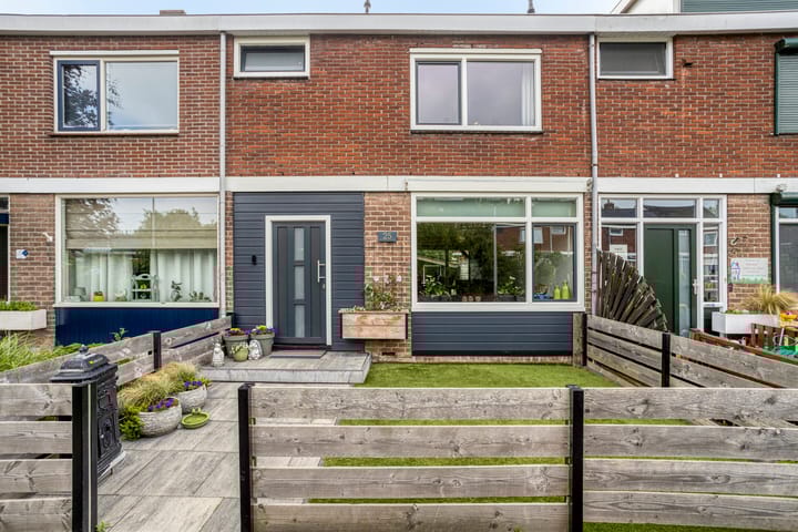 Vondelstraat 25 in Hendrik-Ido-Ambacht