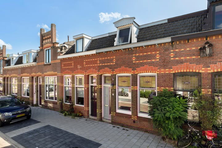 Photo of property Vondelstraat 56, Dordrecht