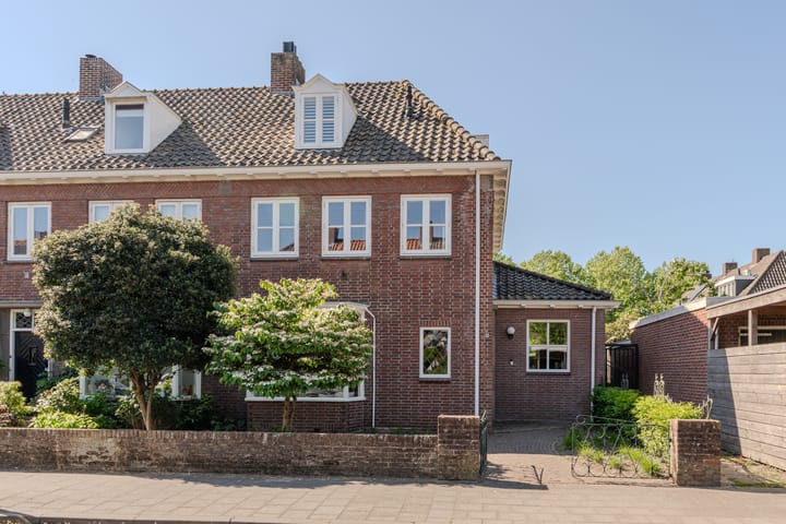 Vondelstraat 87 in Breda foto