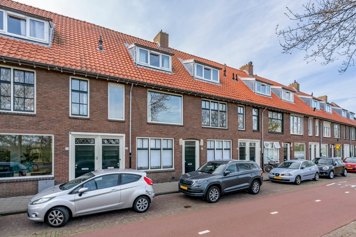 Vondelweg 62-RD in Haarlem