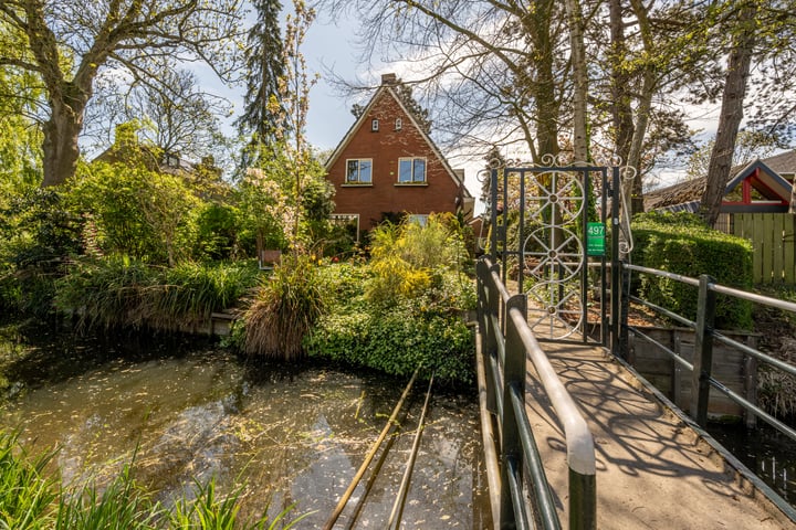 Voordijk 497 in Barendrecht foto