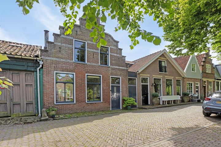 Voorhaven 1 in Edam