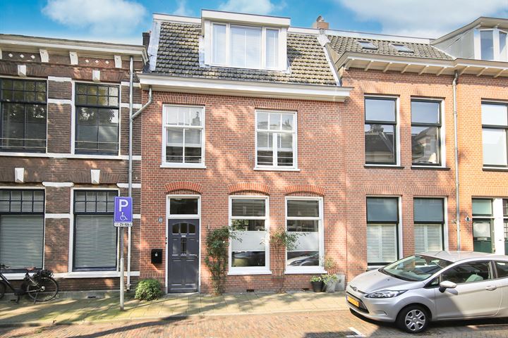 Voorhelmstraat 10 in Haarlem