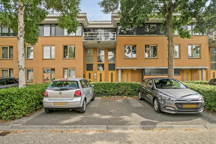 Voorjaarstraat 42 in Almere