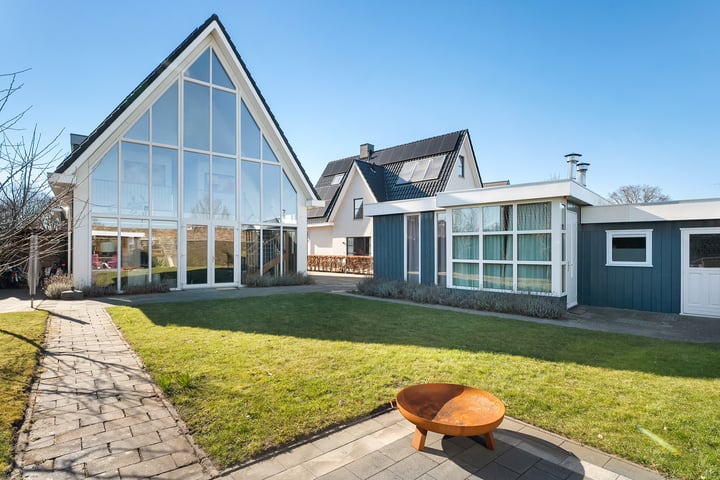 Photo of property Voorsterweg 2C, Zwolle