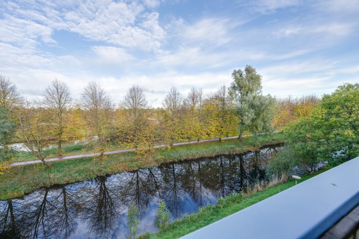 Photo of property Voorsteven 81, Amsterdam