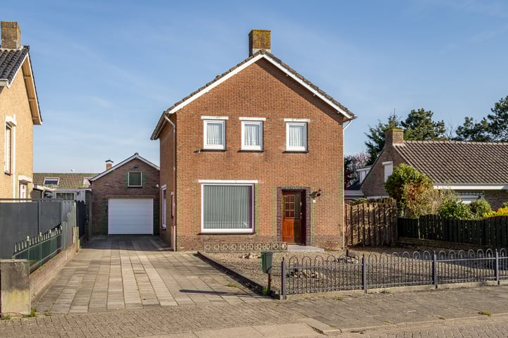 Photo of property Voorstraat 10, Velddriel
