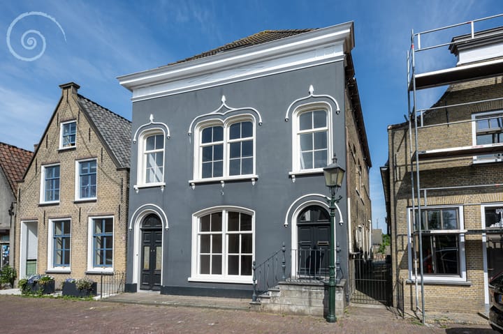 Voorstraat 30 in Stad aan 't Haringvliet
