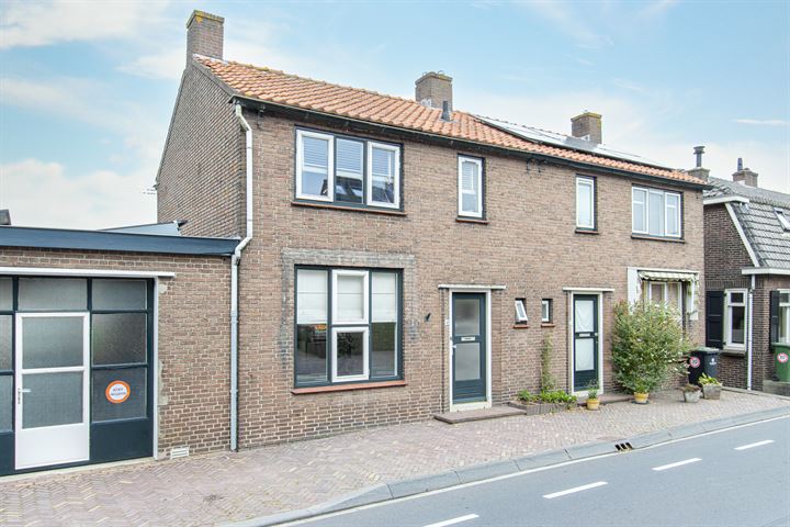 Voorstraat 45a in Groot-Ammers