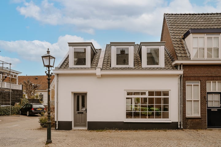 Photo of property Voorstraat 47, Asperen