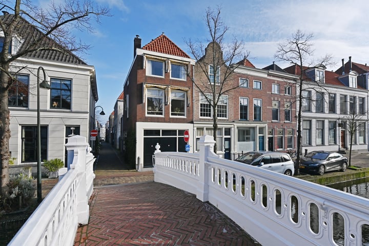 Voorstraat 52 in Delft