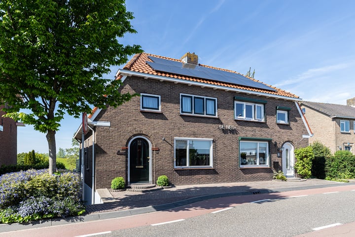 Voorstraat 61 in Groot-Ammers foto