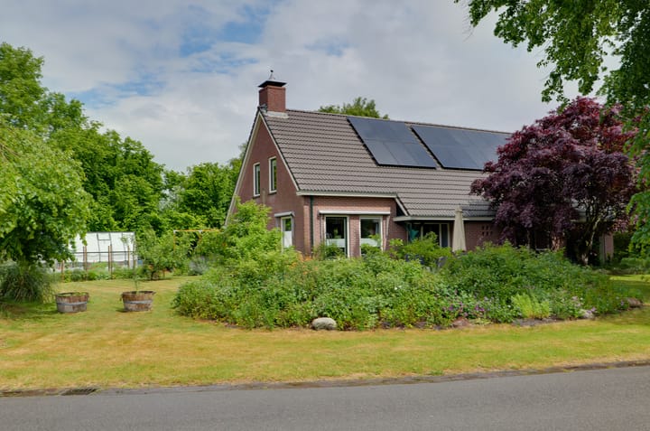 Photo of property Voorstreek 2, Grolloo