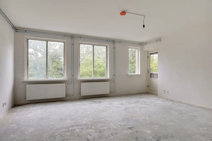 Voorthuizenstraat 107 in Amsterdam photo