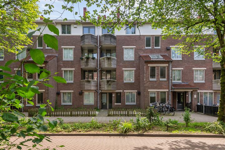 Voorthuizenstraat 77 in Amsterdam