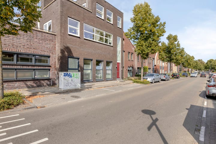 Voortsweg 109A in Enschede photo