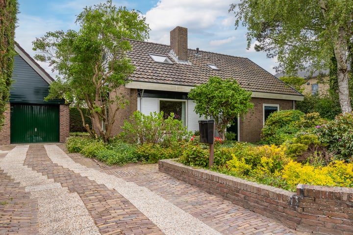 Voorweg 71 in Schoorl Foto