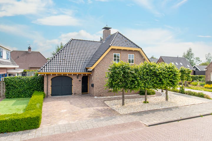 Vornstraat 2 in Zuilichem
