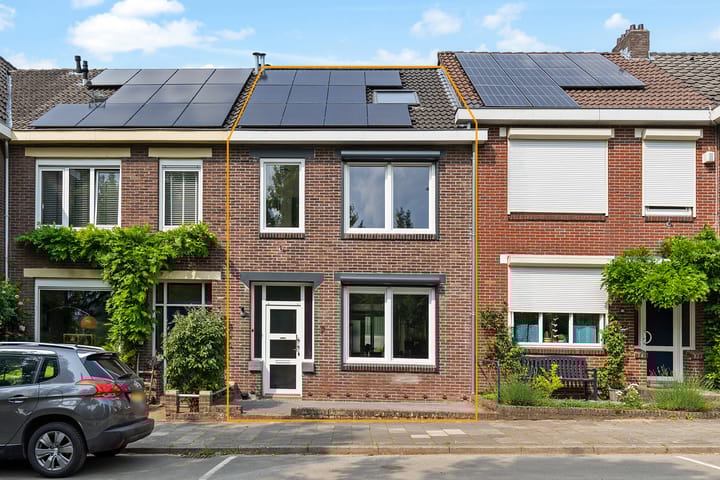 Voskuilenweg 7 in Heerlen