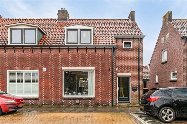 Vossenbeldsstraat 18 in Wierden