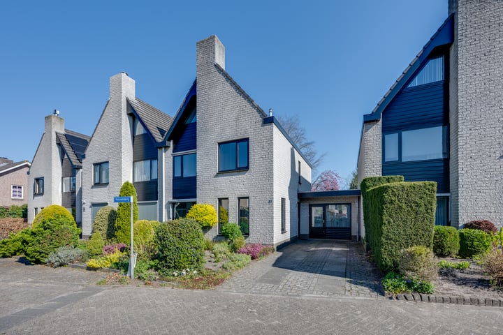 Vossenberg 37 in Prinsenbeek