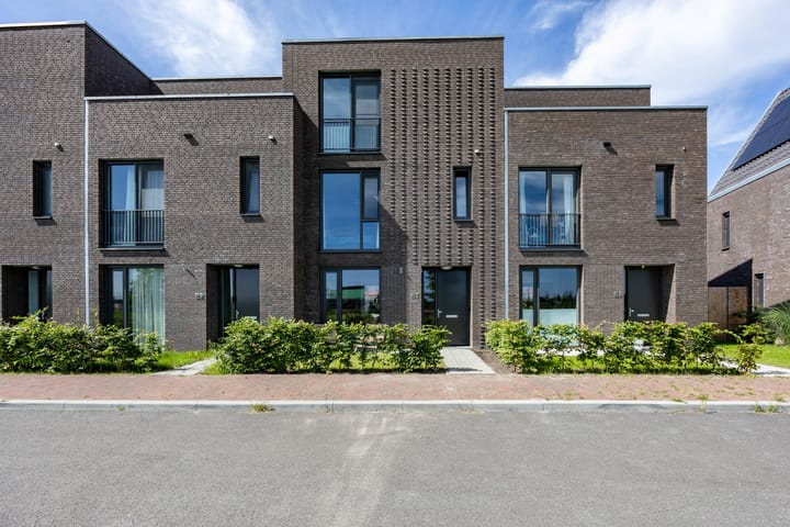 Vossenburglaan 167 in Meerstad