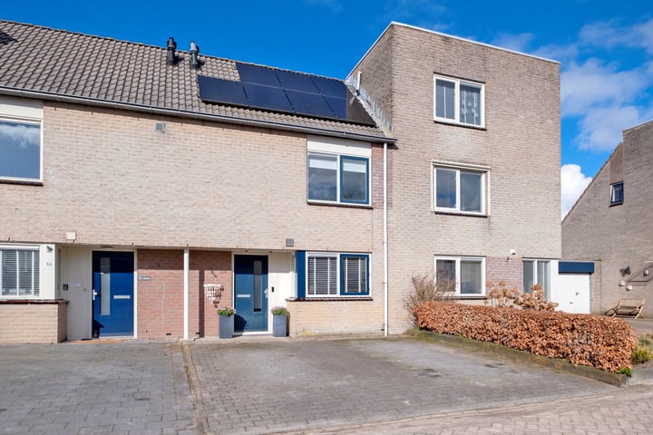 Photo of property Vossenslag 54, Assen