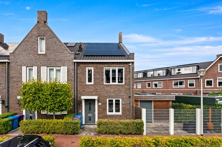 Vossenzoom 246 in Pijnacker