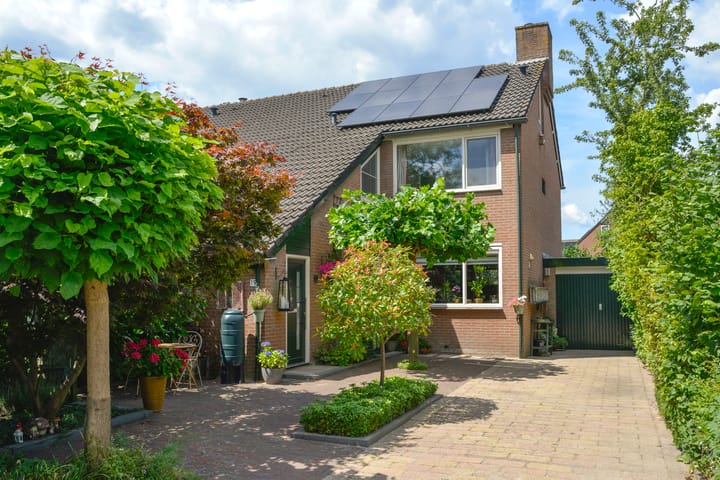 Vossestaart 19 in Huizen foto