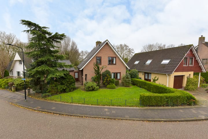 Vossestaart 5 in Wilnis