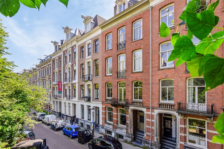 Vossiusstraat 18-2 in Amsterdam