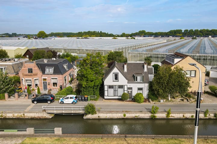 Vredebestlaan 54 in Poeldijk