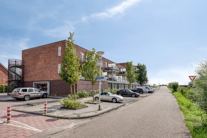Vredelaan 41 in Hillegom