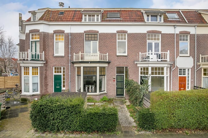 Vredeman de Vriesstraat 58 in Leeuwarden