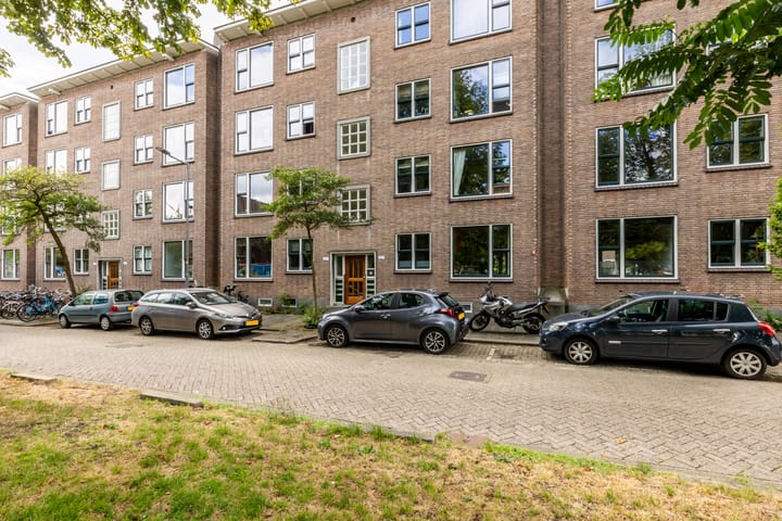 Vredenoordlaan 64D in Rotterdam