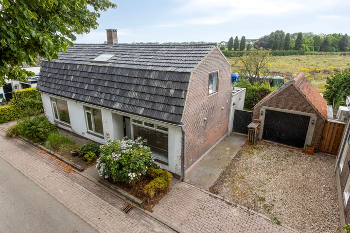 Photo of property Vreedstraat 9, Bruchem
