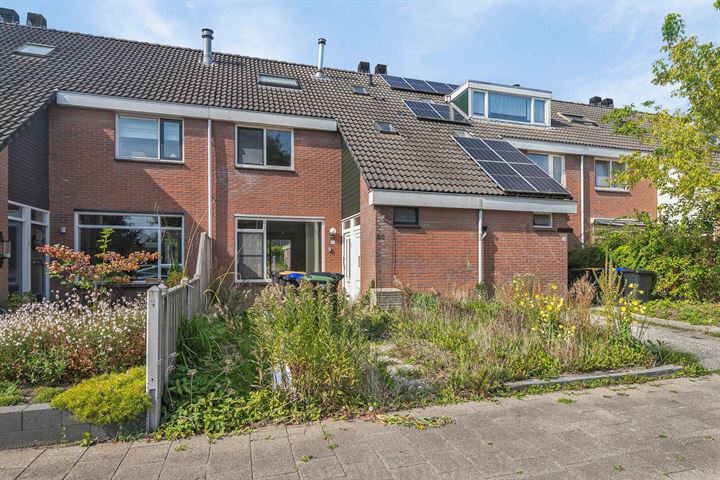 Vrijheidsplaat 36 in Emmeloord