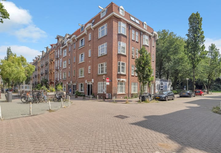 Vrolikstraat 202A-H in Amsterdam foto