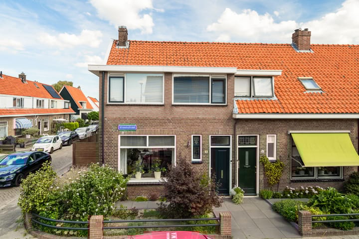 Vroomstraat 4 in Pernis Rotterdam