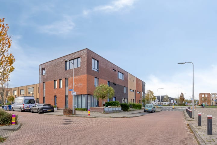 Vroonhoevelaan 59 in Alphen aan den Rijn